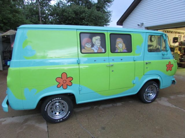 1965 Ford Econline (Scooby Doo) Mystery Machine Van ...