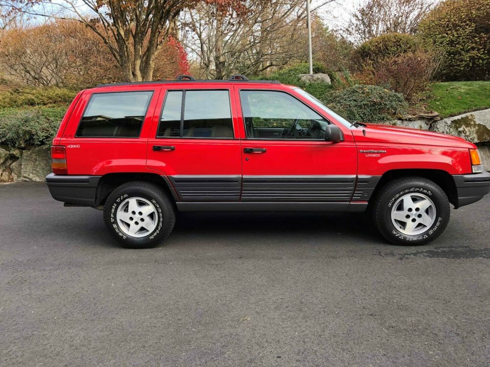 One owner 1994 Limited; highly optioned and religiously